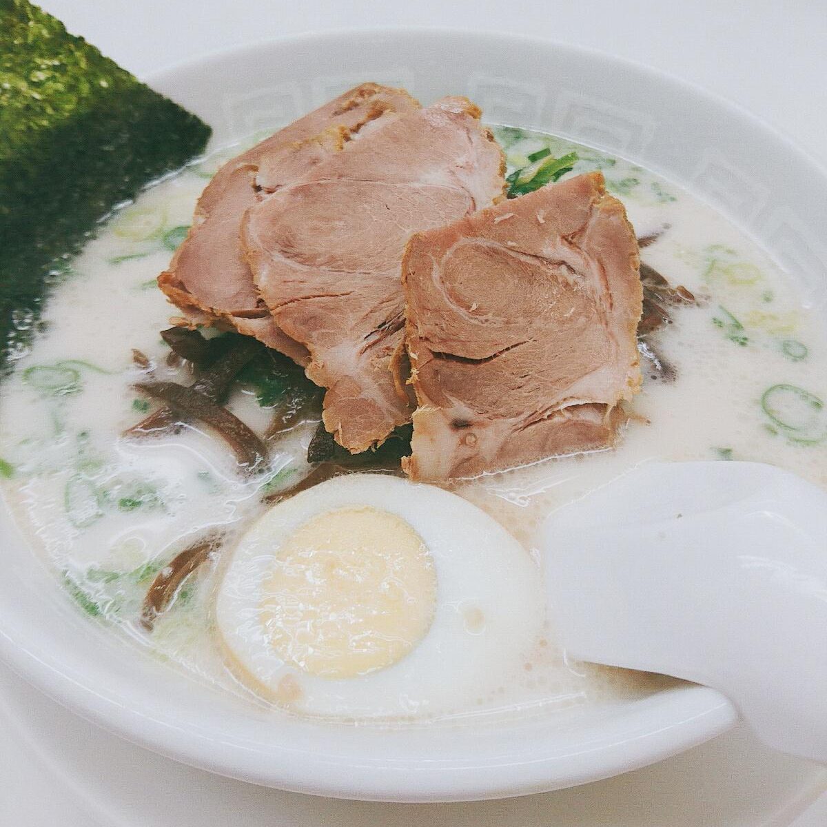 博多とんこつラーメンなら 博多天神 渋谷南口店がおすすめです まめたび