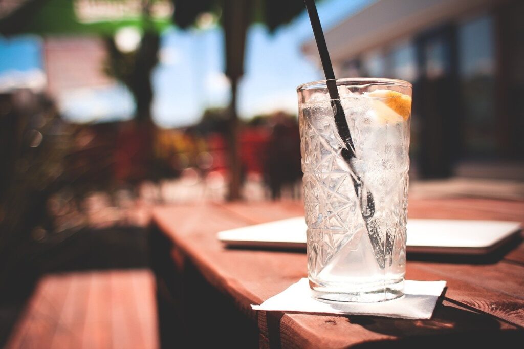 アルコール9%のお酒は強くて危険？抜ける時間とは？